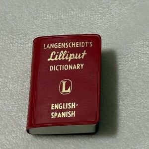Langenscheidt's Red English-Spanish Dictionary 1960s